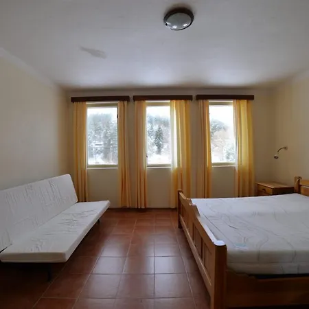 Apartment Na Stare Papirne *