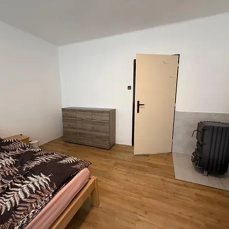 Na Stare Papirne Apartman